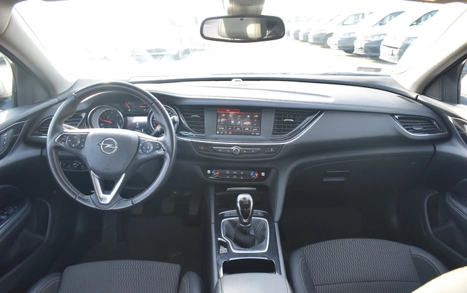 Opel Insignia cena 70800 przebieg: 72069, rok produkcji 2019 z Czarna Białostocka małe 254